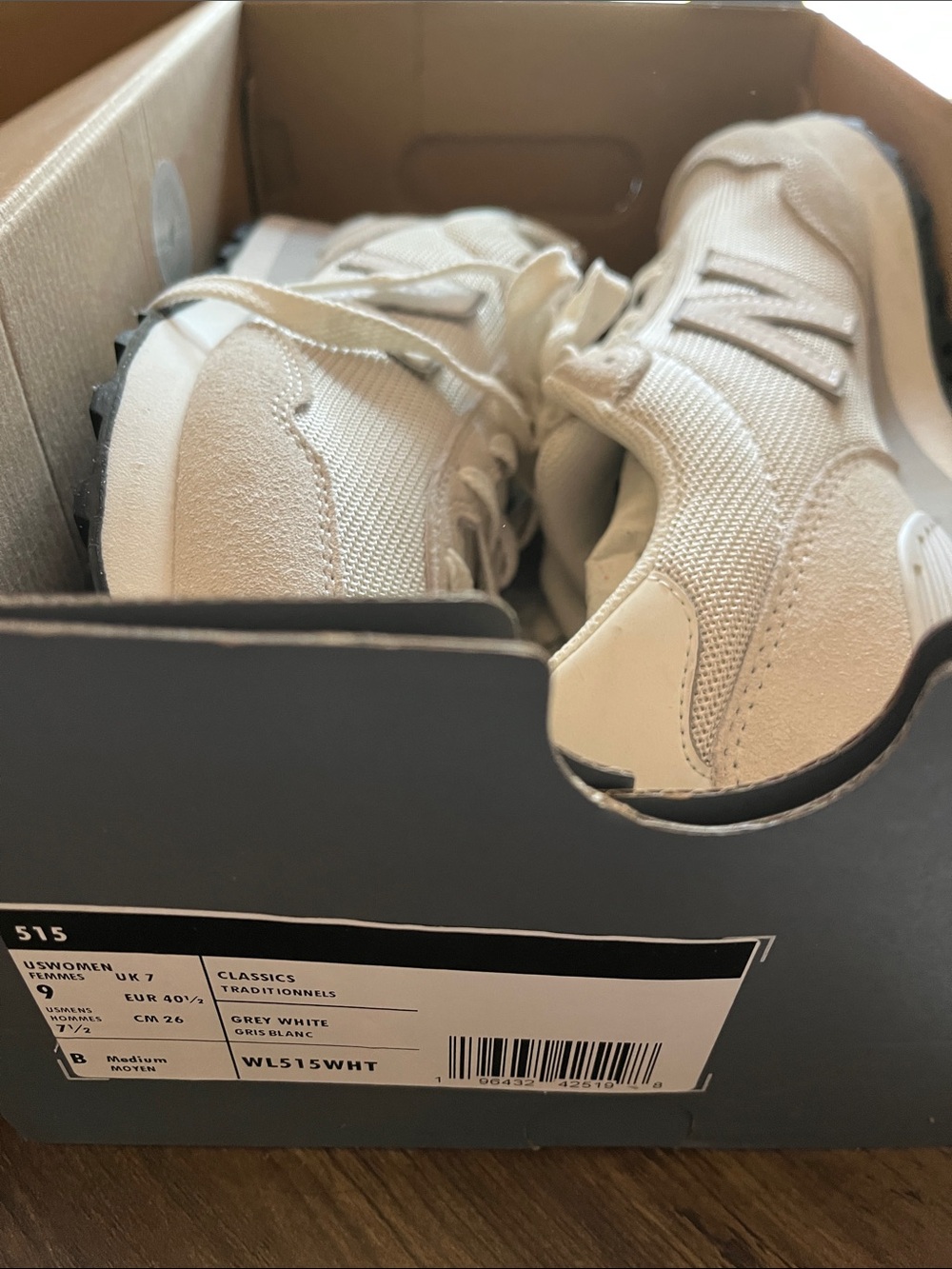 New Balance Women's Sneakers in Grey White